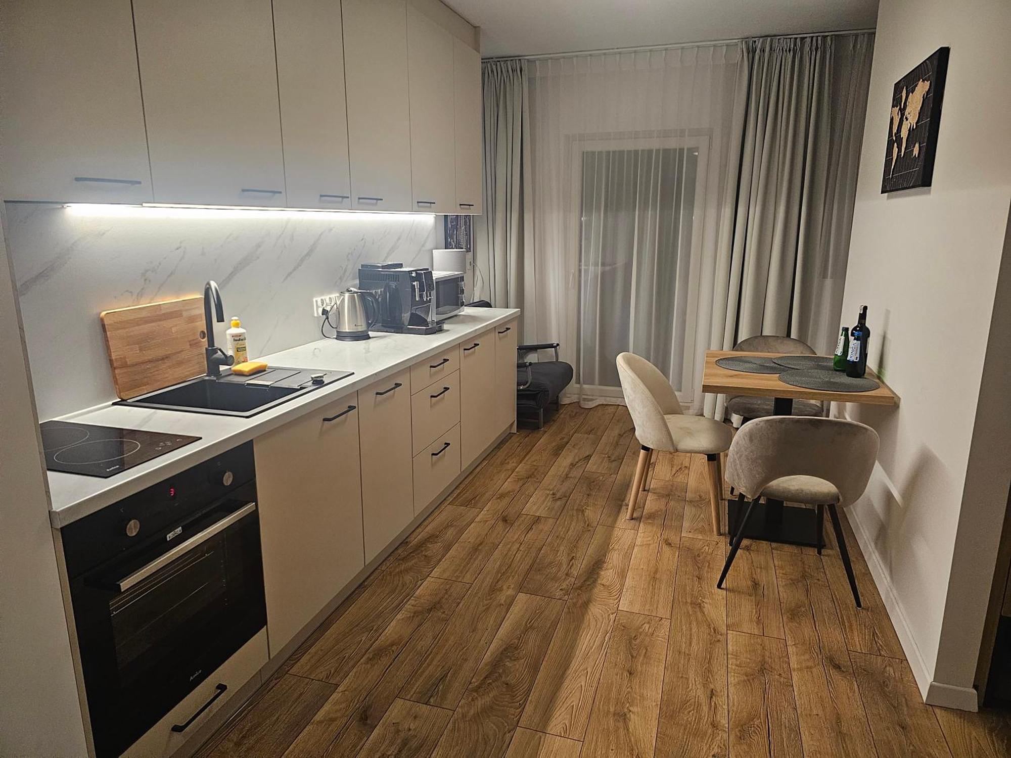 Apartament Sense New - Main Station And Center