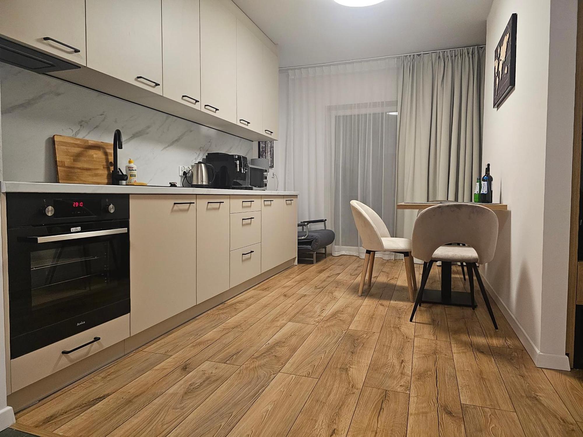 Apartament Sense New - Main Station And Center *